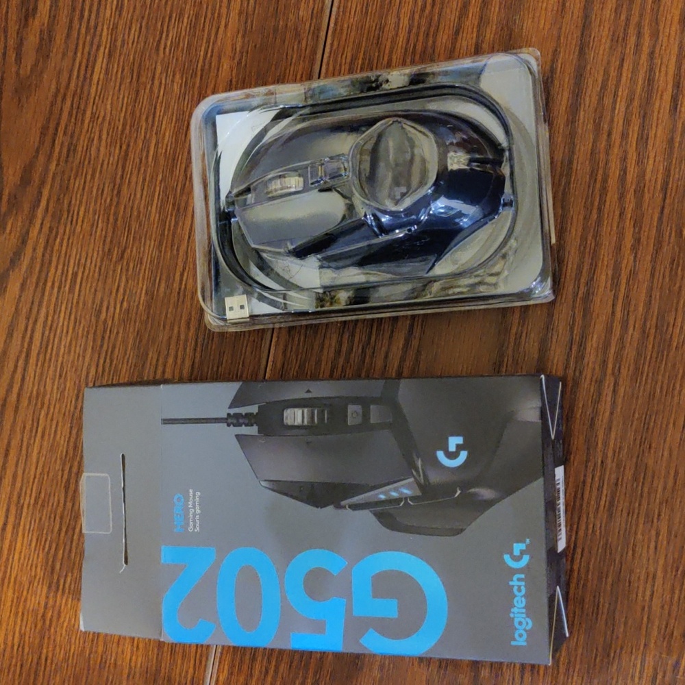 Logitech G502 Lightspeed Wireless Gaming Mouse